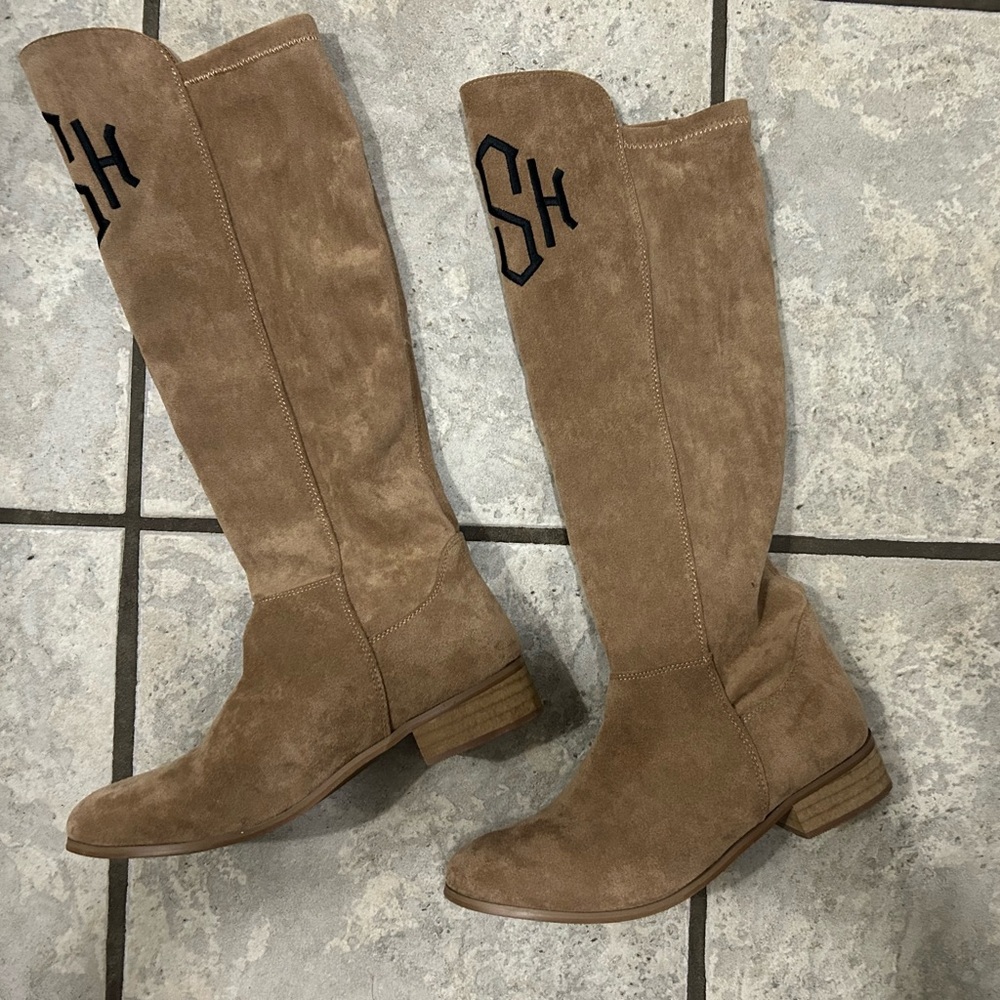 Stylish Tan Over the Knee Boots - Picture 2 of 11